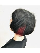 ヘアーメイク タムタム(HAIR MAKE TAMTAM) ボブスタイルにビビッドなインナーカラー