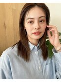 うぶバング 伸ばしかけ ストレートヘア レイヤースタイル ウルフ